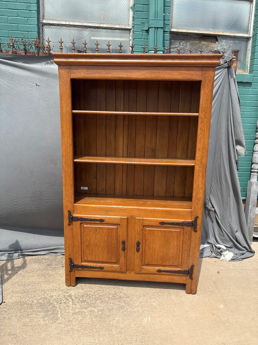 RUSTIC OPEN OAK BOOKCASE WITH 2 DOORS
