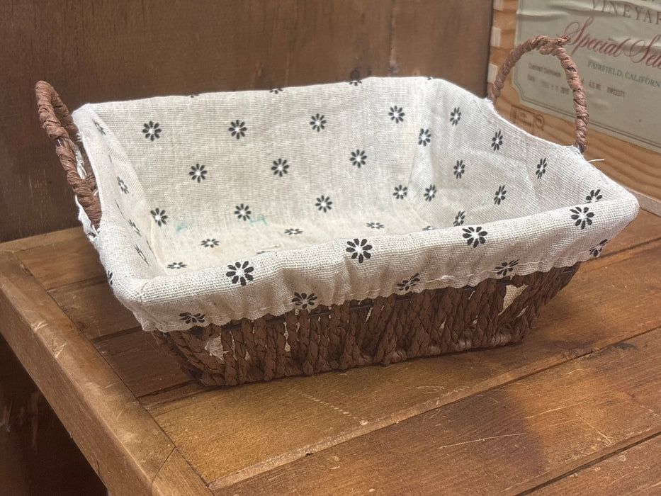 SMALL MUFFIN BASKET