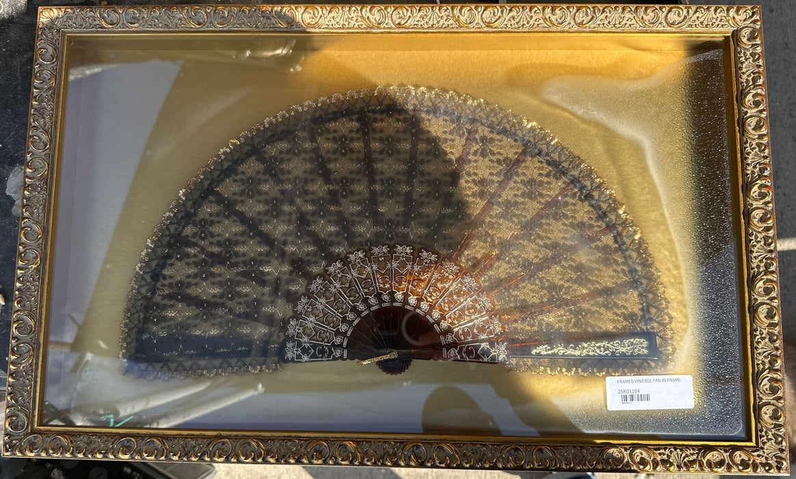FRAMED VINTAGE FAN IN FRAME