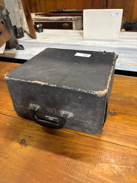BLACK ROYAL ARISTOCRAT TYPE WRITER - AS FOUND