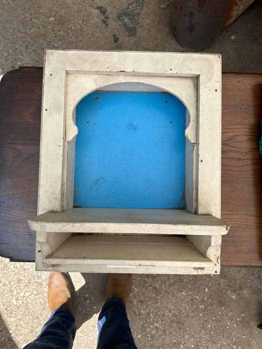 WALL NICHE
