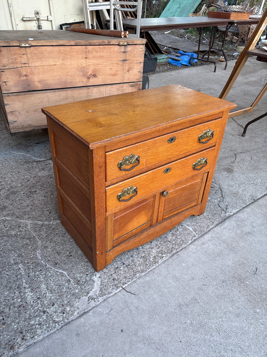 OAK WASH TABLE