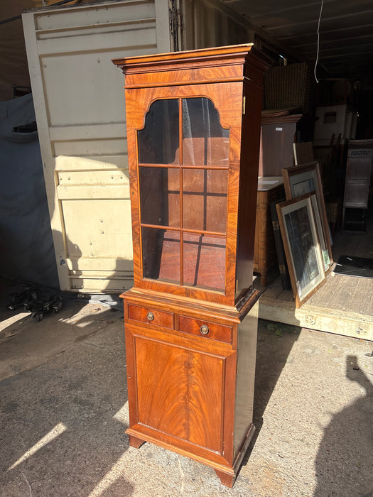 SMALL NARROW ARCHED DOOR MAHOGANY VITRINE
