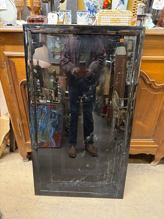 BLACK MODERN FRAME