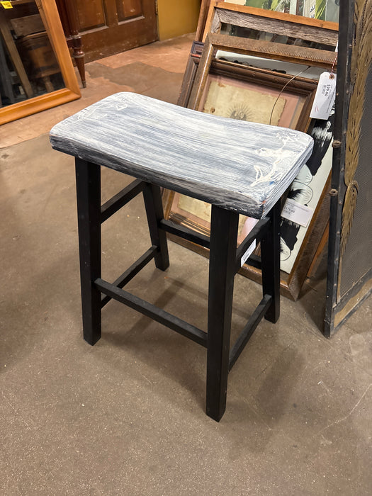 SMALL RECTANGULAR BLACK AND WHITE PAINTED FLORAL STOOL