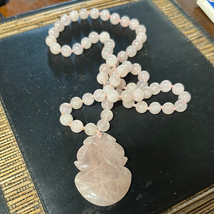 ROSE QUARTZ NECKLACE