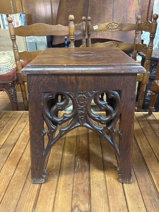 SQUARE GOTHIC OAK STOOL