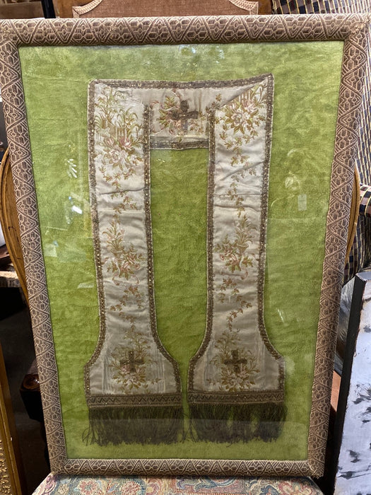 FRAMED PRIEST STOLE