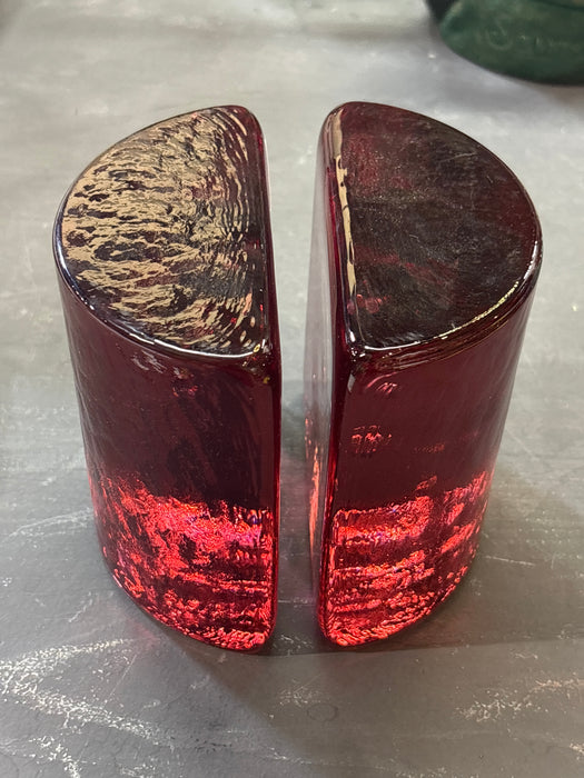 PAIR OF CRANBERRY ART GLASS BOOK ENDS