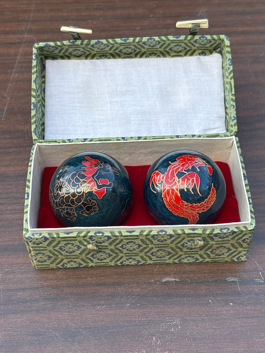 PAIR OF DRAGON MUSICAL BOADING BALLS