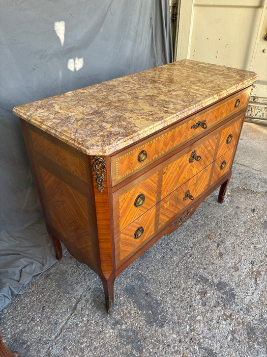 LOUIS XV ORMOLU AND STRING INLAID MARBLE TOP MAHOGANY 3 DRAWER CHEST