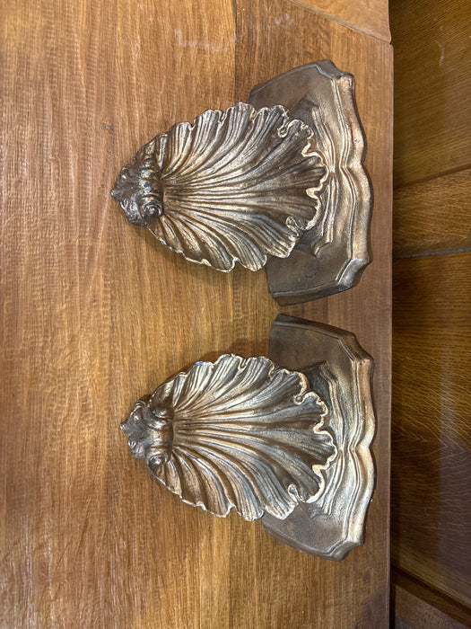 PAIR OF GILT SHELL SHAPED WALL SCONES