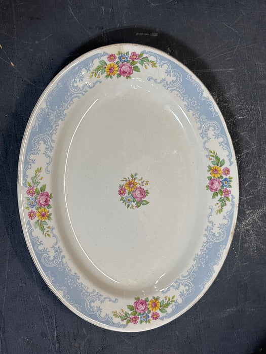 SMALL BLUE AND WHITE FLORAL HOMER LAUGHLIN PLATTER