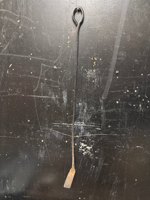 GOLF CLUB SHAPED IRON TOOL