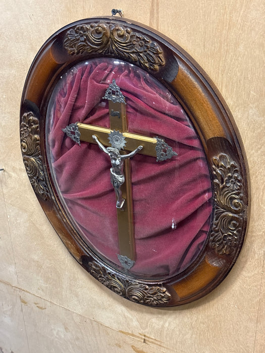OVAL FRAMED CONVEX GLASS CRUCIFIX