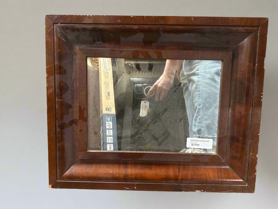 SIMPLE BROWN WOOD FRAMED MIRROR
