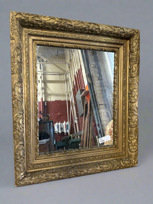 GILT GESSO FRAMED MIRROR