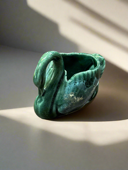 SMALL CERAMIC SWAN
