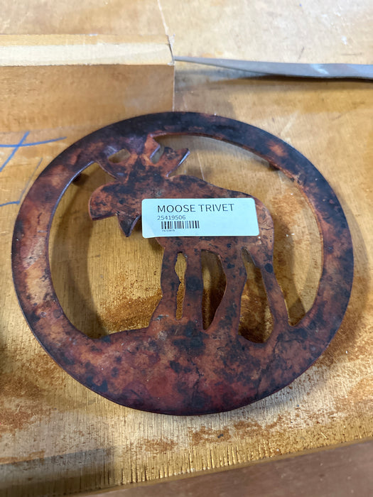 MOOSE TRIVET