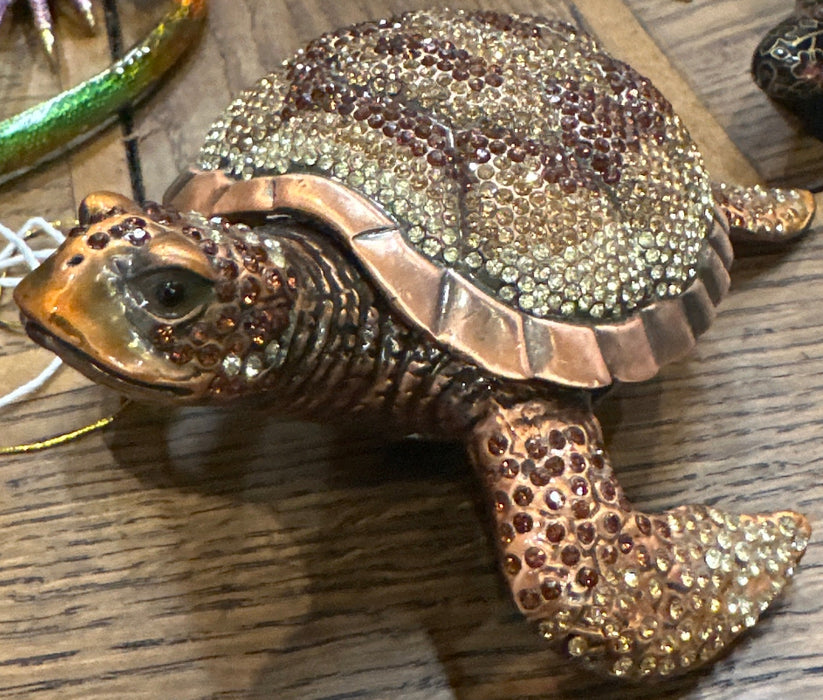 BRONZE JEWELED SEA TURTLE BOX
