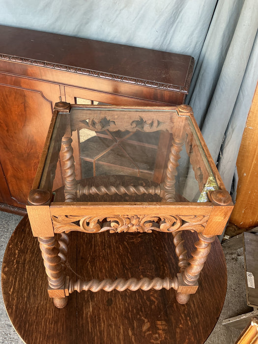 SMALL SQUARE GLASS TOP BARLEY TWIST  OAK TUDOR TABLE