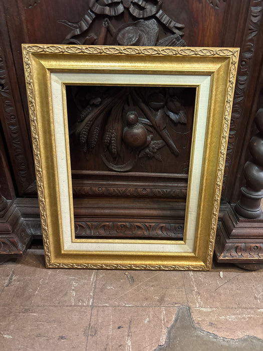 SMALL ORNATE GOLD FRAME WITH LINEN FILET 12”W 16”L