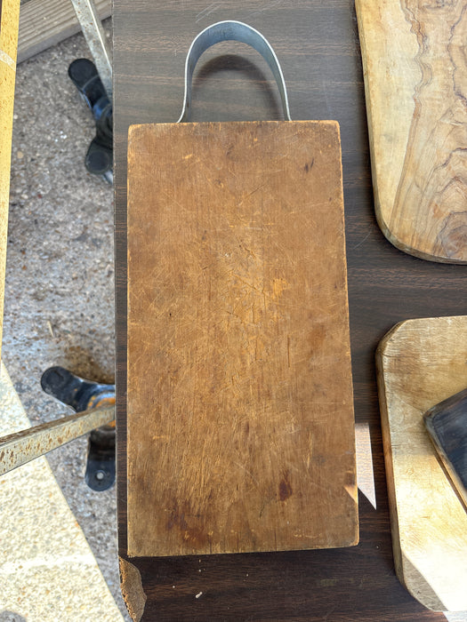 SMALL THICK WOOD CUTTING BOARD WITH METAL HANDLE