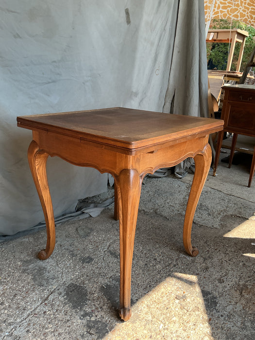 SMALL LOUIS XV OAK DRAW LEAF TABLE