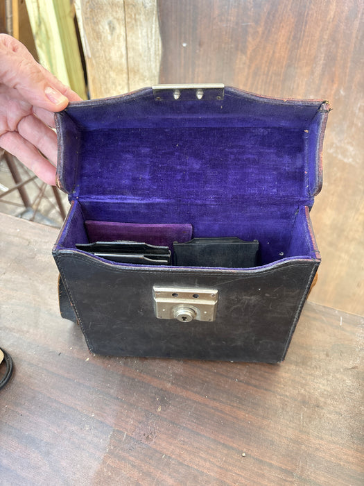 LEATHER ACCESSORY CAMERA BAG