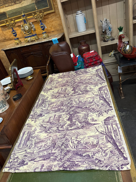 LONG PURPLE AND WHITE TOILE FABRIC