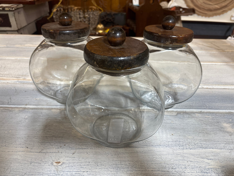 SET OF 3 GLASS CANISTER WITH WOOD LID