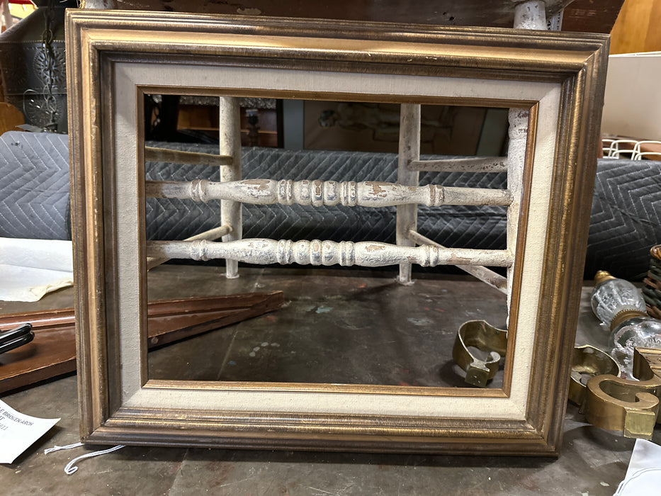 GOLD AND BROWN FRAME WITH LINEN FILET