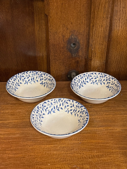 SET OF 3 BLUE VINES BOWLS