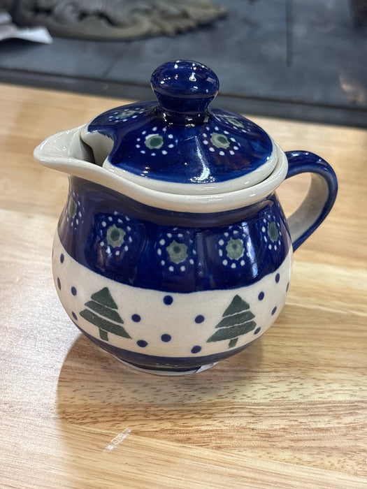 SMAL BLUE AND WHITE CREAMER WITH BOLE TREES BOLESLAWIC