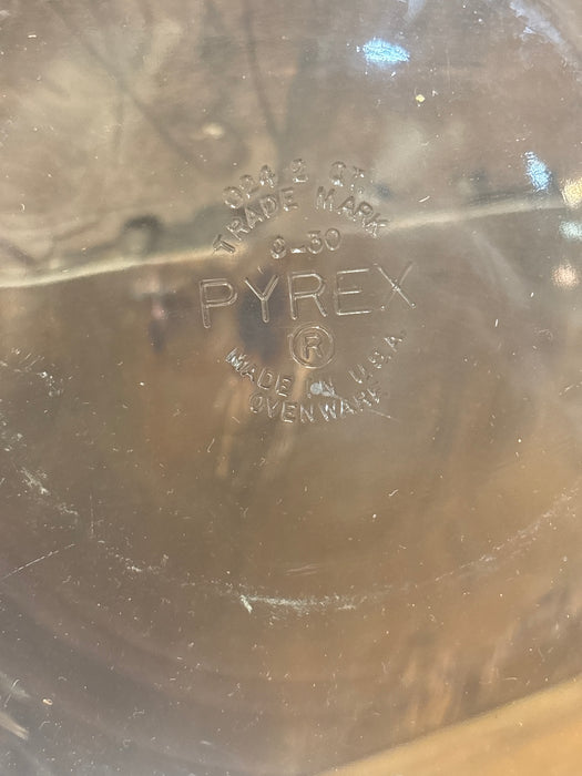 MEDIUM PYREX GLASS BOWL