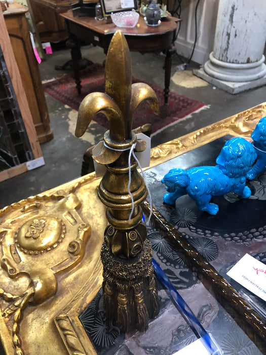 TALL GOLD FLUER DE LIS FINIAL