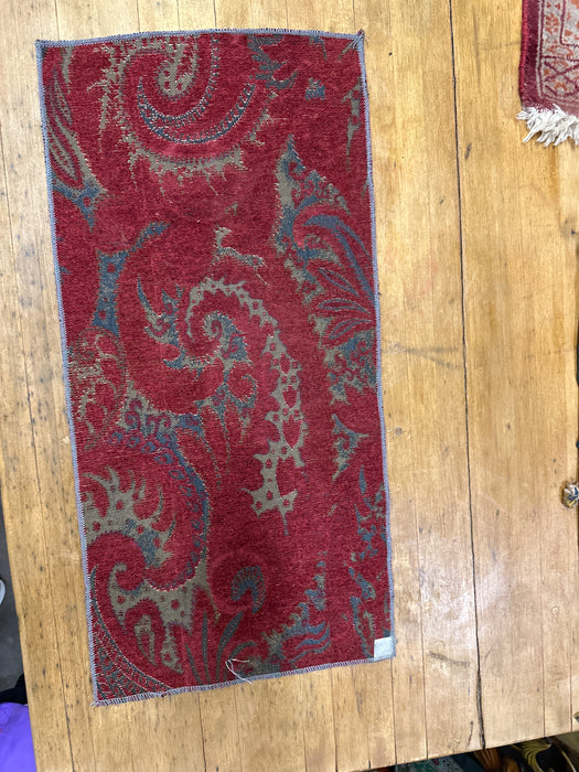 SMALL RUST AND GOLD TEXTILE