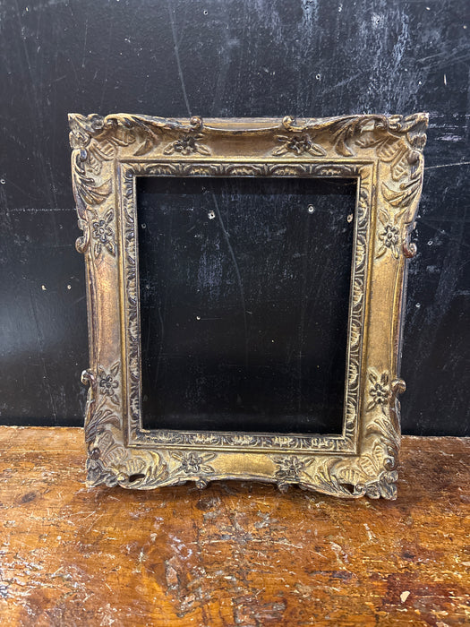 SMALL WOOD GOLD ROCOCO FRAME