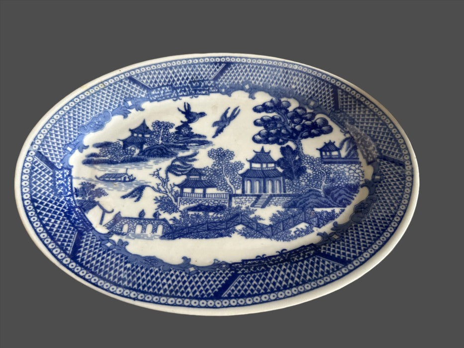 MEDIUM BLUE WILLOW IRONSTONE PLATTER