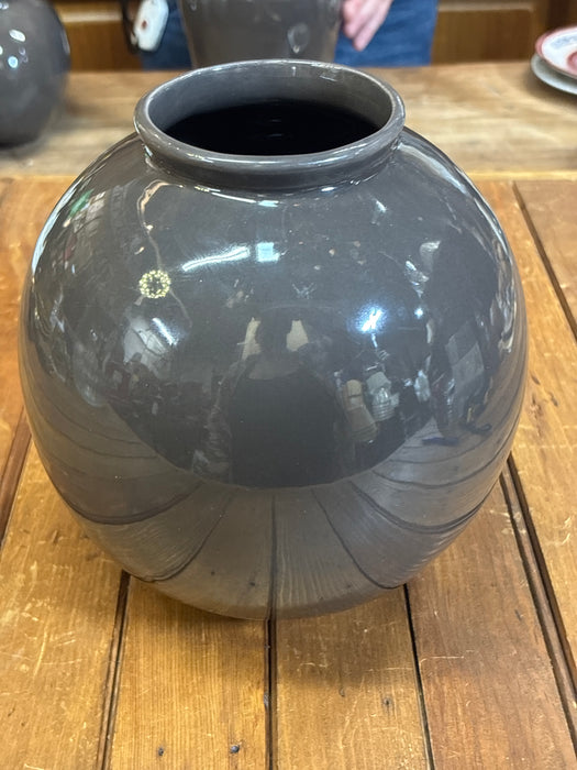 ROUND BROWN CALIFORNIA MIDCENTURY MODERN MADELINE VASE