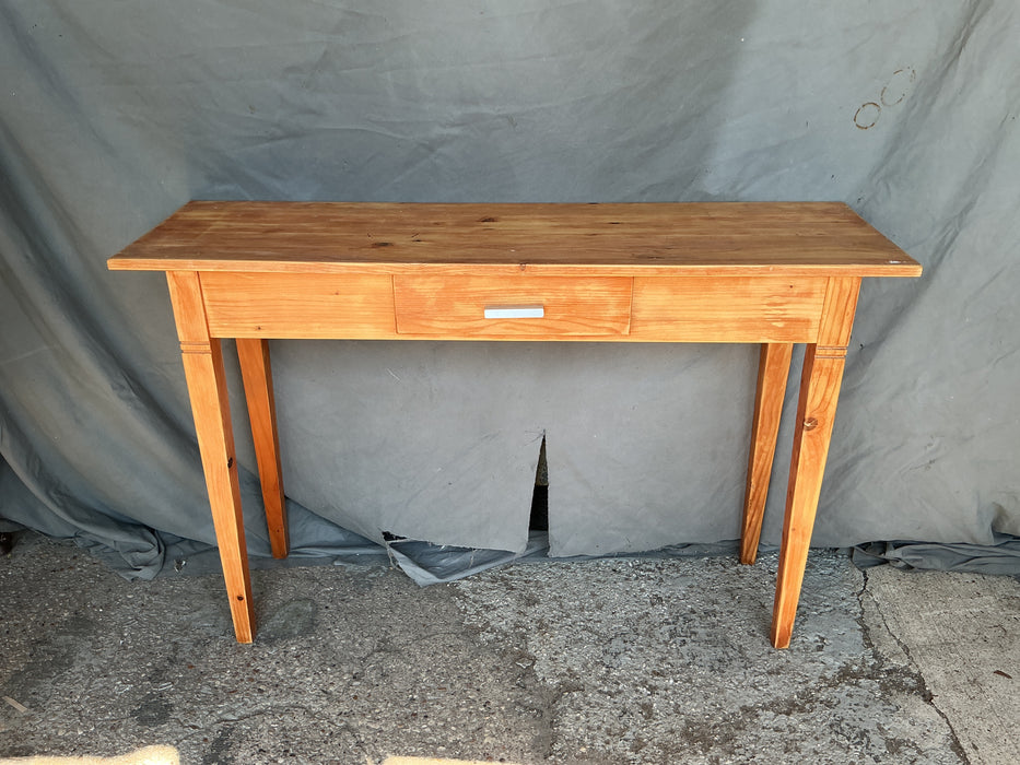 PINE SOFA TABLE WITH DRAWER