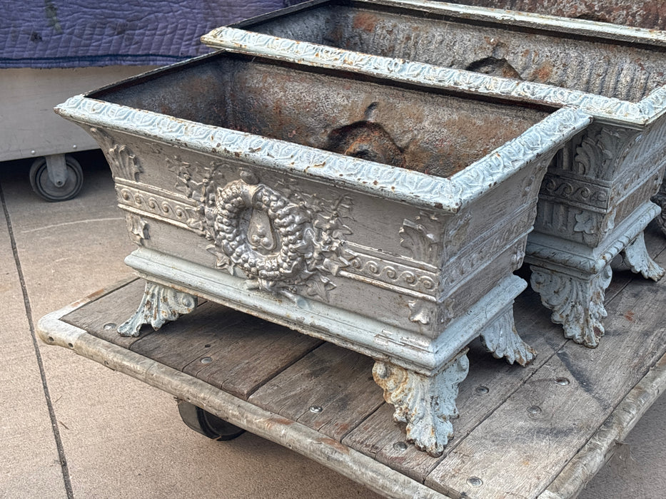 SMALL FRENCH PAINTED CAST IRON GARDEN PLANTER