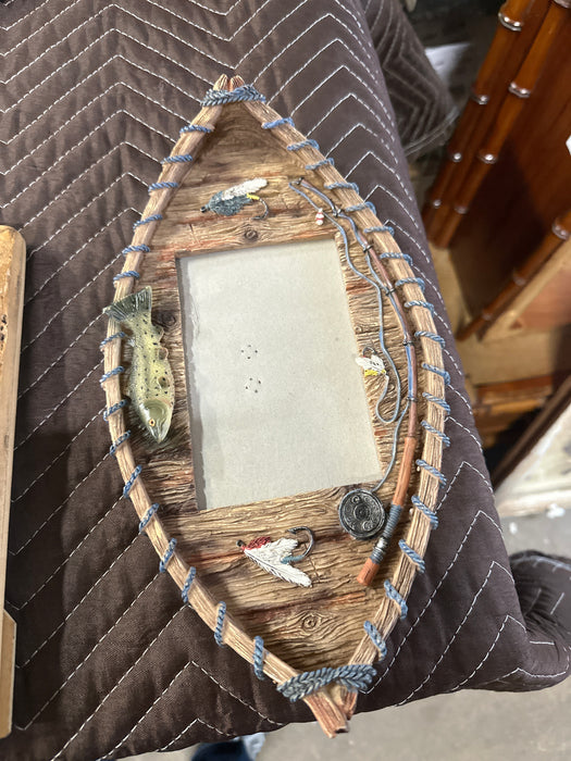 CANOE FRAME