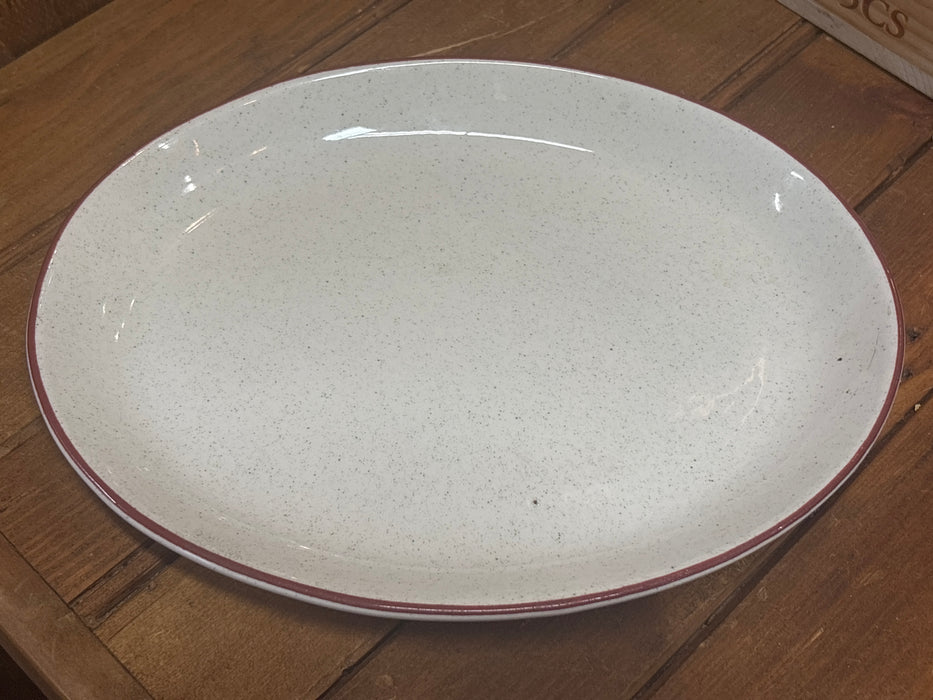 MEDIUM RED LINED SPECKLED BUFFALO CHINA PLATTER