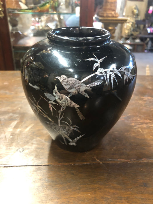 SMALL BLACK LAQUERED INLAID VASE