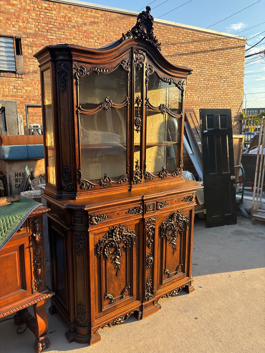 LIEGES DARK OAK VITRINE ON CABINET