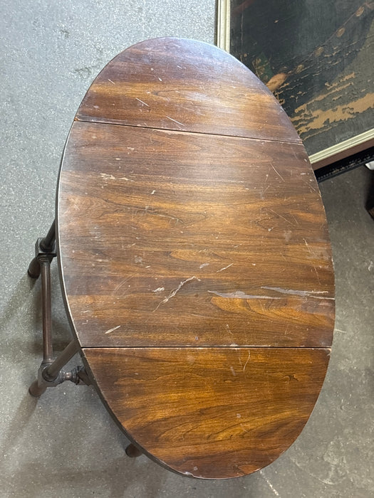 SMALL DROP LEAF TABLE