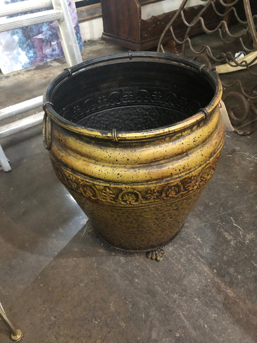 BROWN SPECKLED PLANTER