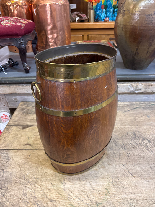 SMALL BRASS BANDED OAK BARREL