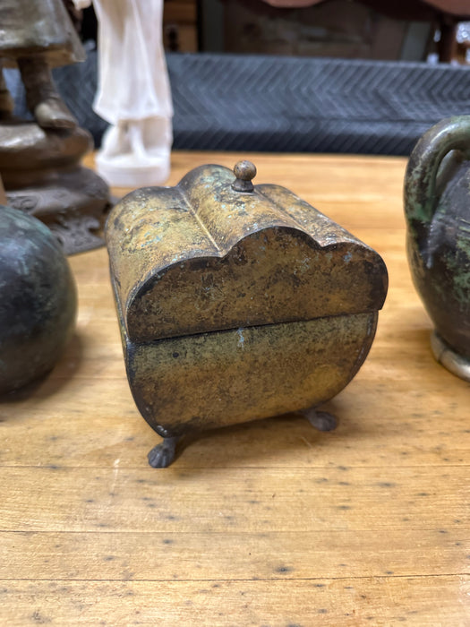 FOOTED AND LIDDED GREEN METAL BOX TIN BOX